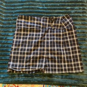 New York & Company. Plaid skirt, mid length